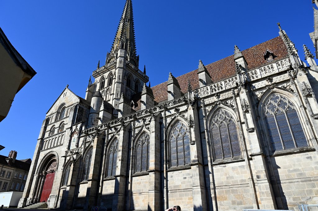 71 AUTUN CATTEDRALE.JPG